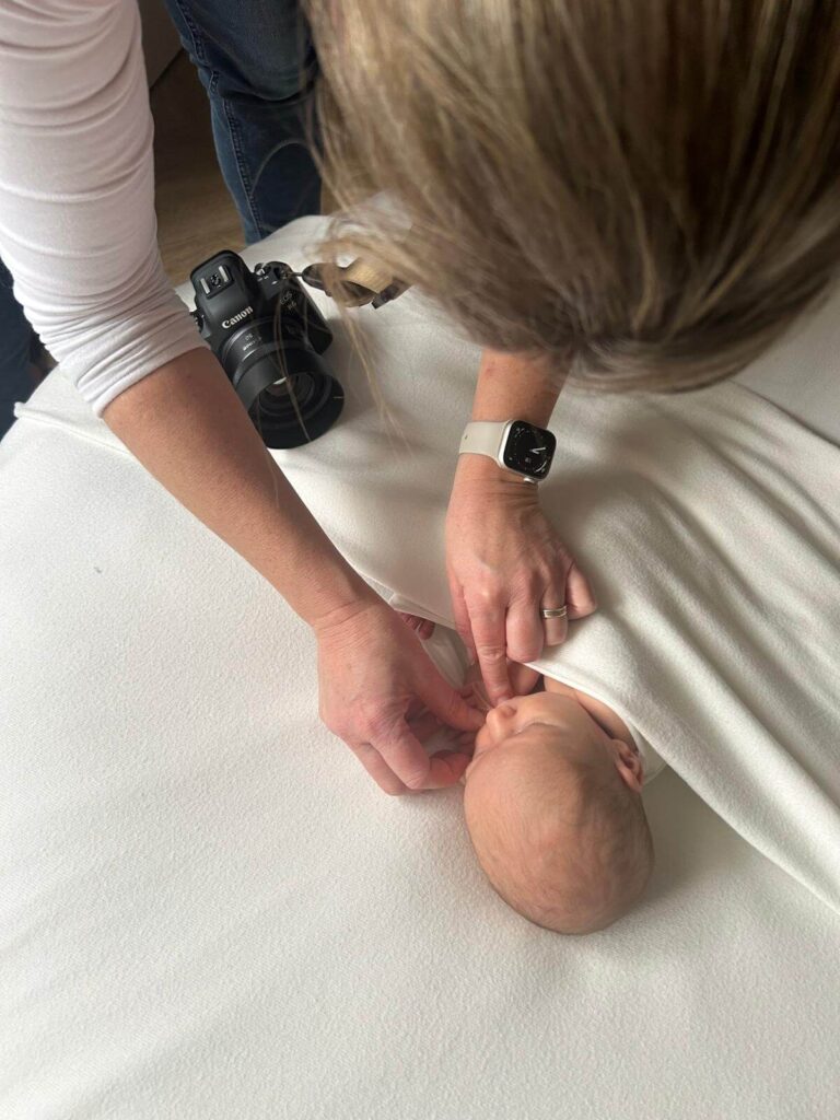 Newbornshoot thuis Irene Maris Fotografie Tilburg